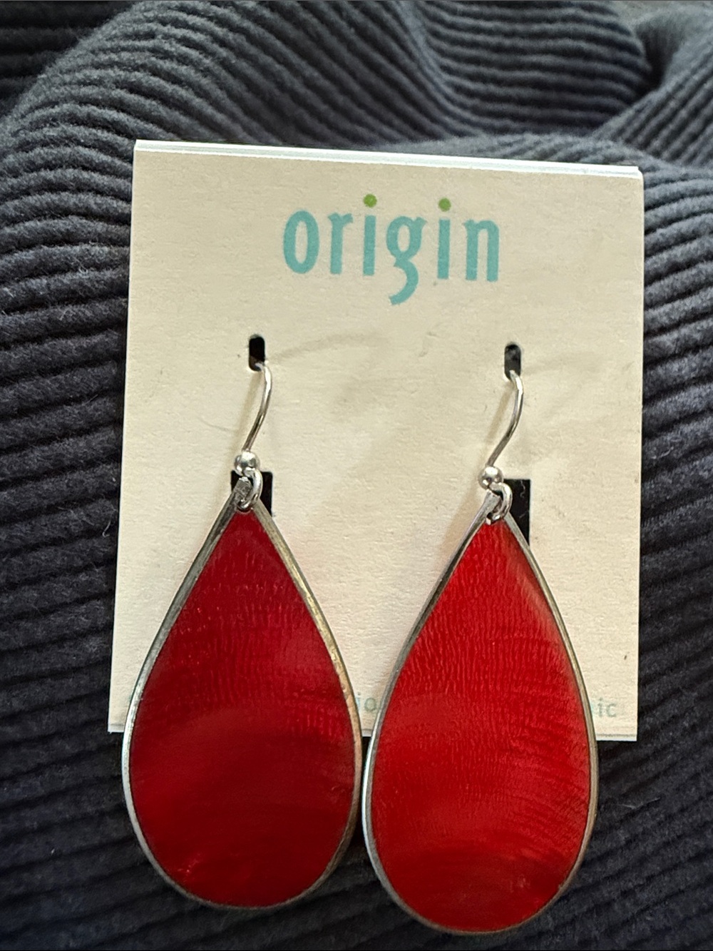 Origins Bold Red Teardrop Dangle Earrings - Picture 5 of 5